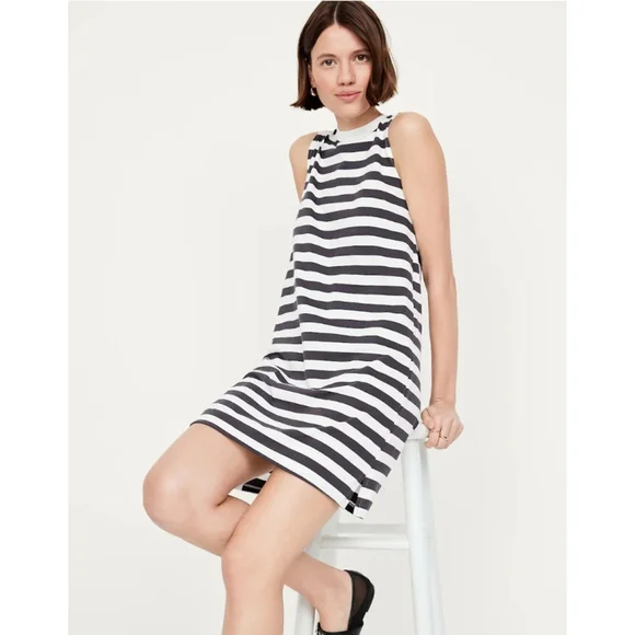 Women's Old Navy Striped Dress Black/White Size S Petite - Picture 2 of 3
